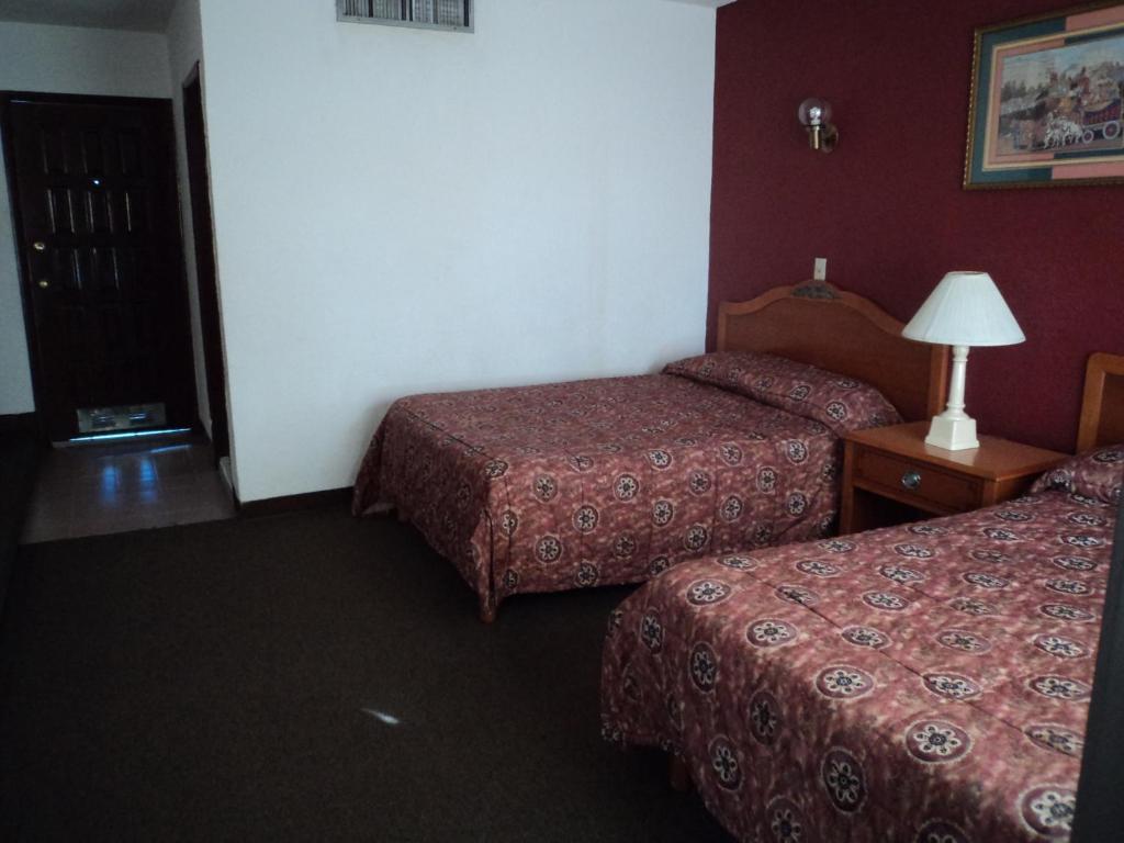 Hotel Monaco Ciudad Juarez Bilik gambar